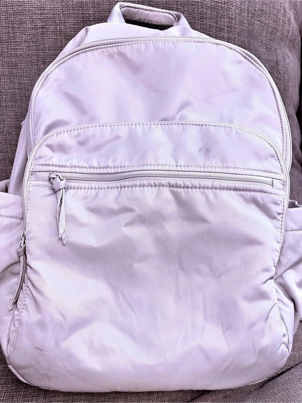 Vera Bradley Bancroft Backpack Gray
New w/o Tags